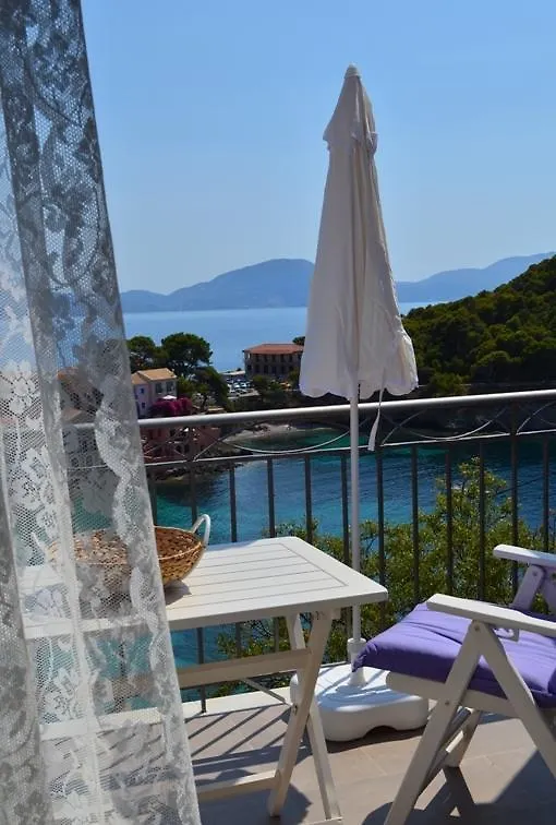 Romanza Studios Asos Guest house
